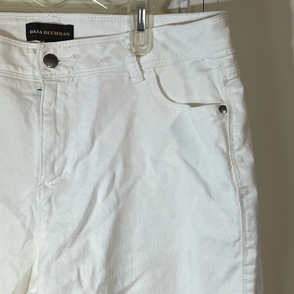 Dana Buchman‎ size 14 white capri pants Women’s cotton capri pant